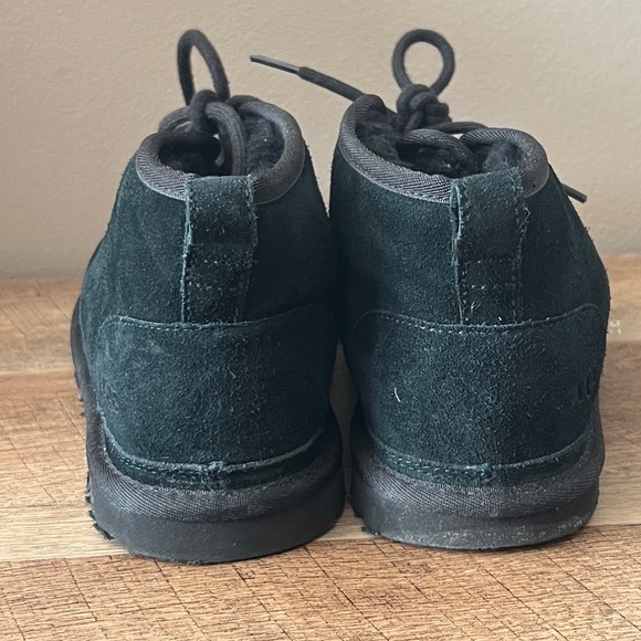 UGG Men\'s Black Neumel Suede Boot ~ Size 8 main image 6